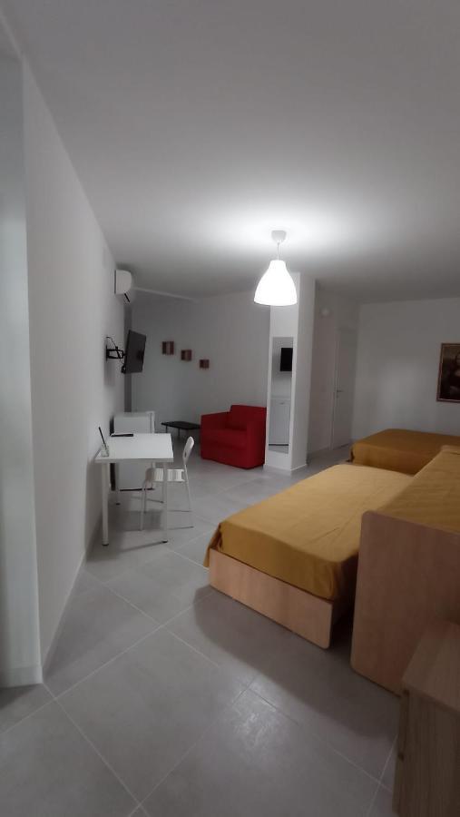 Rosa'S Rooms Matera Exterior photo